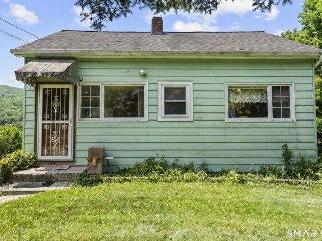 House for sale in New Fairfield, Connecticut