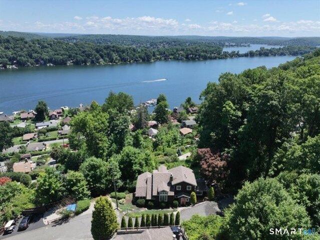 House for sale in New Fairfield, Connecticut
