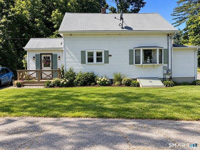 House for sale in Nepaug, New Hartford