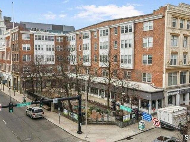Condo for sale in New Haven, Connecticut