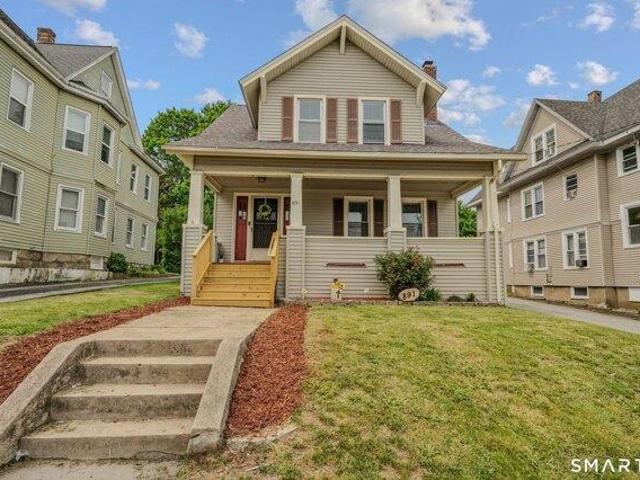 House for sale in New London, Connecticut