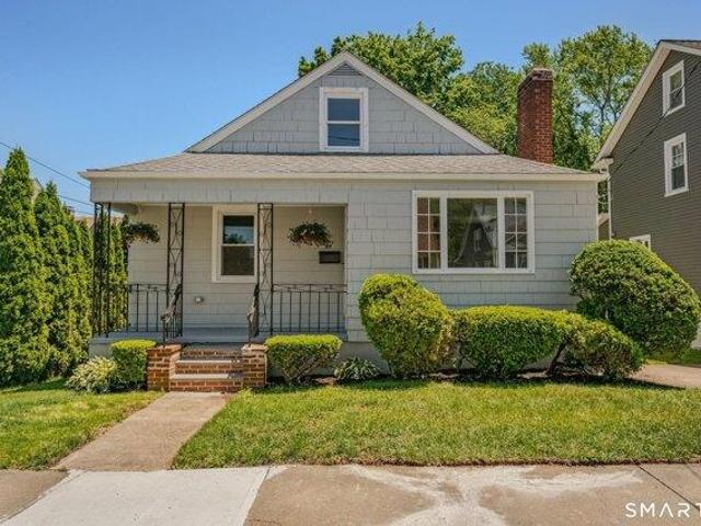 House for sale in New London, Connecticut