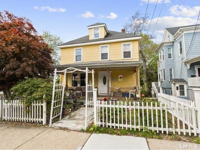 House for sale in New London, Connecticut
