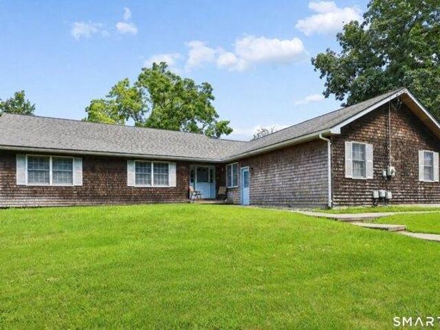 House for sale in New London, Connecticut