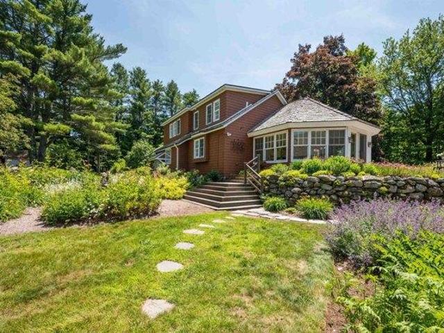 House for sale in New Hampshire