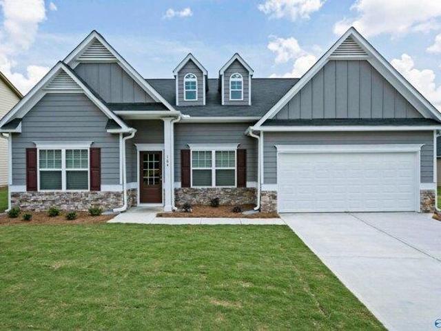 House for sale in New Market, Alabama