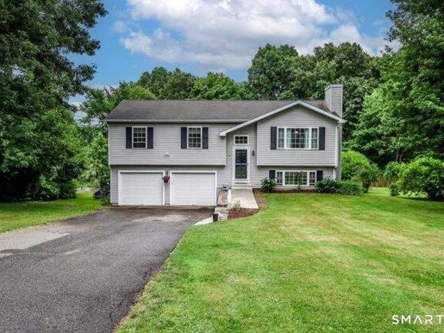House for sale in Gaylordsville, Connecticut