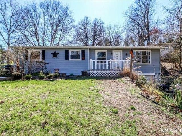 House for sale in Gaylordsville, Connecticut