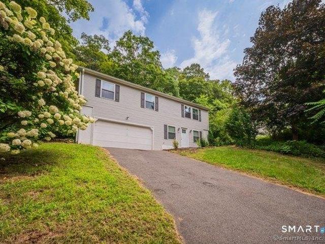 House for sale in Gaylordsville, Connecticut