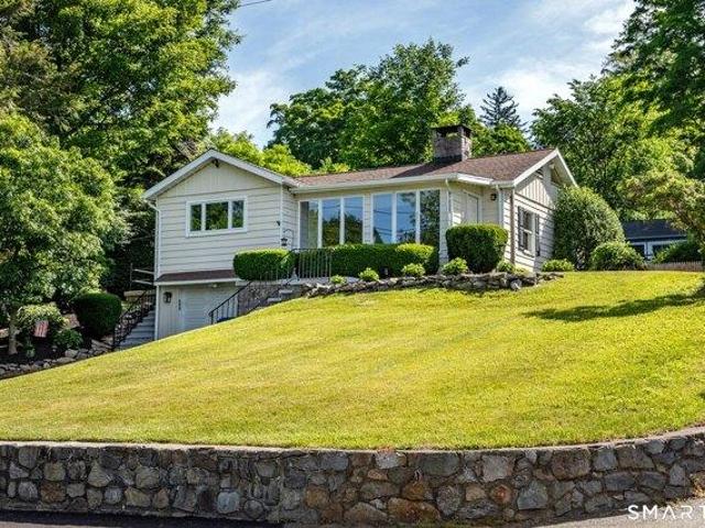 House for sale in Gaylordsville, Connecticut