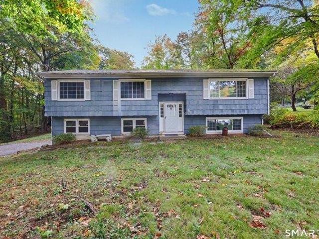 House for sale in New Milford, Western Connecticut Planning Region