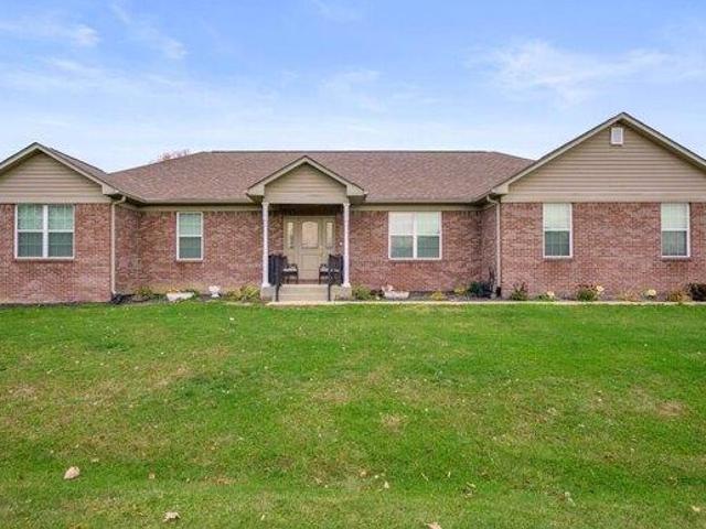 House for sale in New Palestine, Indiana