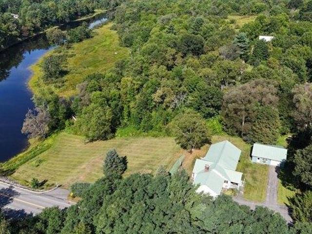 House for sale in North New Portland, New Portland
