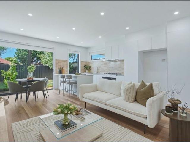 Townhouse for rent in Camerons Creek, Victoria