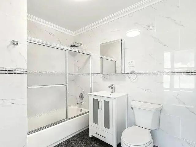 Apartment for rent in Arverne, New York