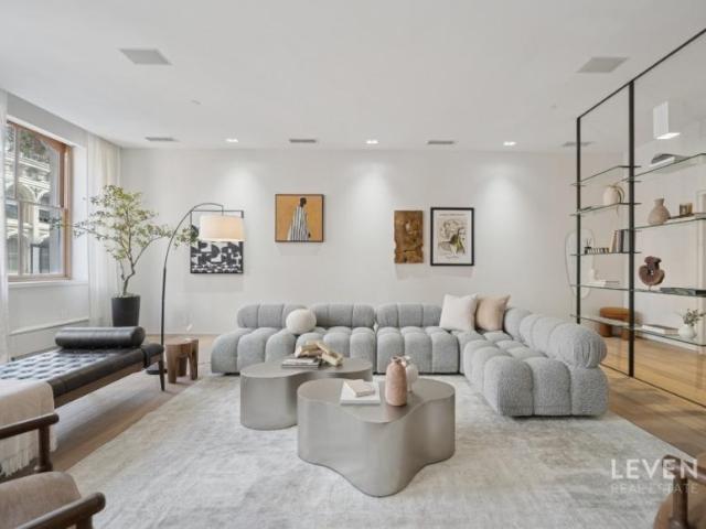 Condo for sale in Arverne, New York