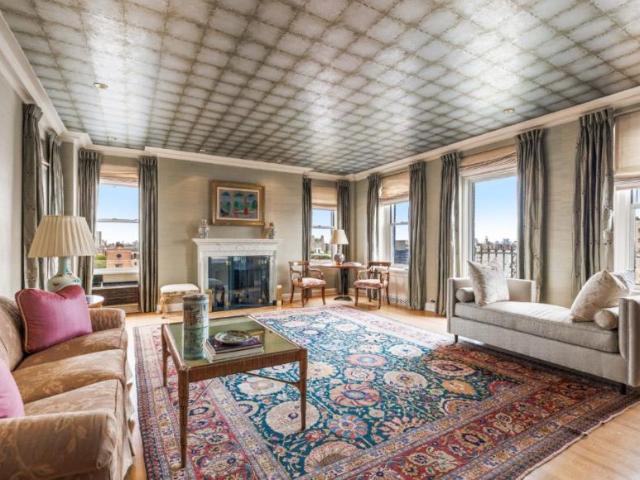 Apartment for sale in Arverne, New York