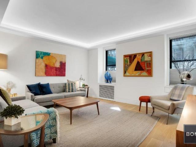 Apartment for sale in Arverne, New York