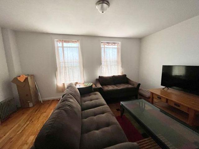 Room for rent in Arverne, New York