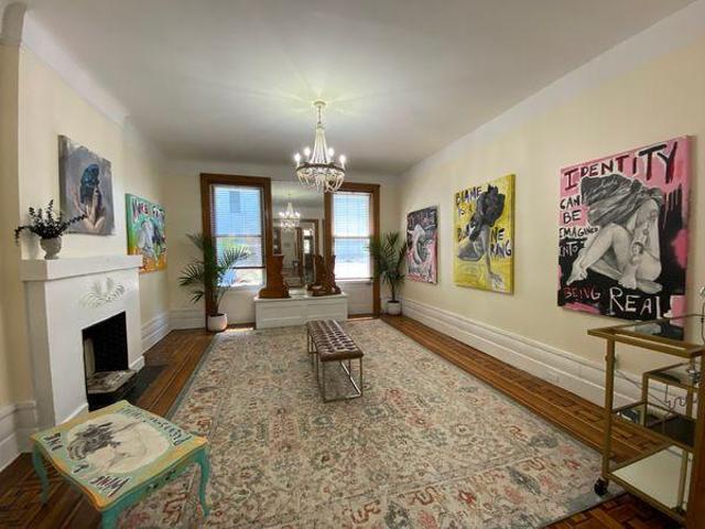 Room for rent in Arverne, New York