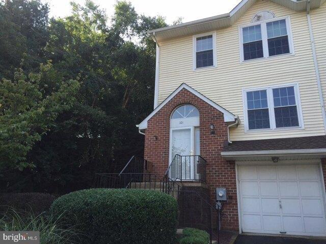 House for rent in Newark
