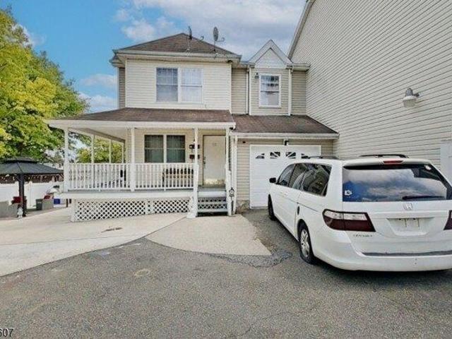 House for sale in Newark, New Jersey