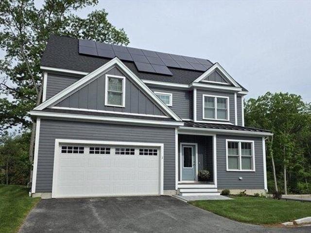 House for sale in Byfield, Massachusetts