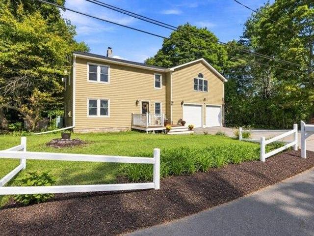 House for sale in Byfield, Newbury