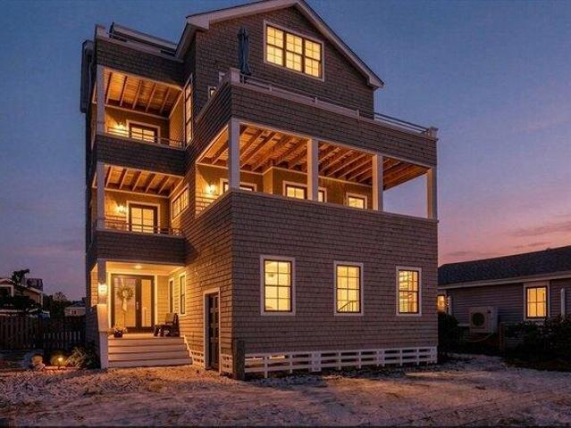 House for sale in Byfield, Massachusetts