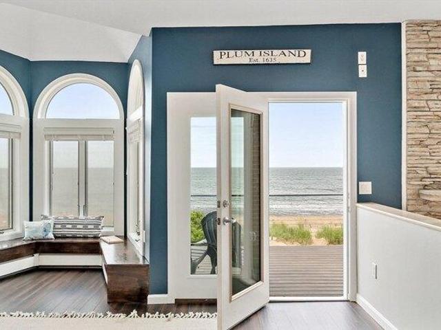 House for sale in Byfield, Massachusetts