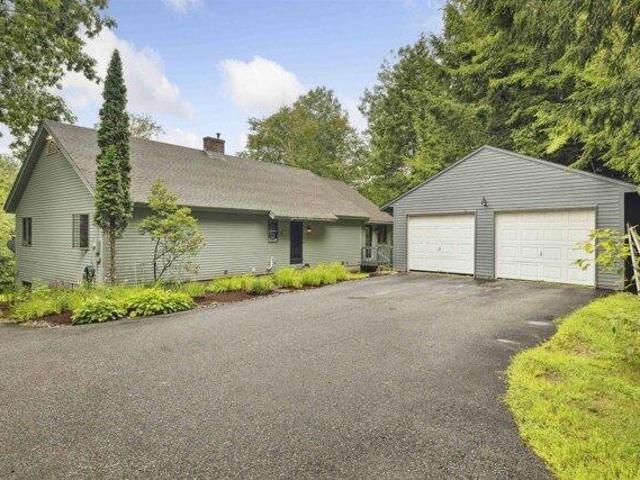 House for sale in Newbury, New Hampshire