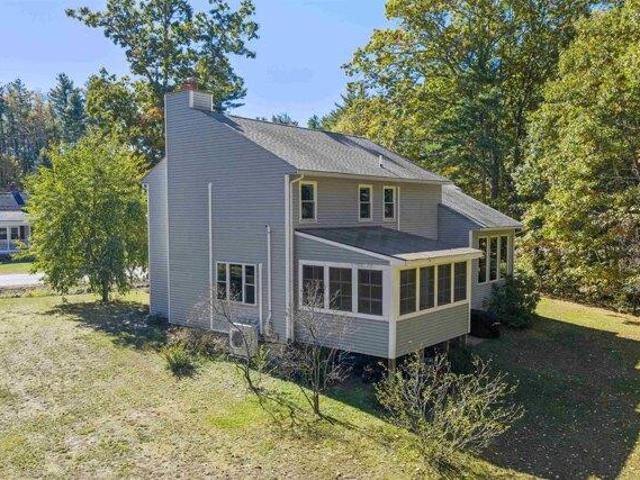 House for sale in Littlefield, Newfields