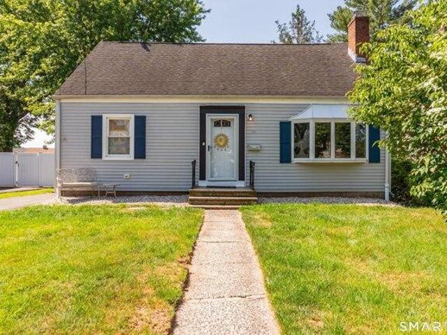 House for sale in Newington, Connecticut