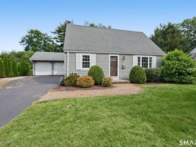 House for sale in Newington, Capitol Planning Region