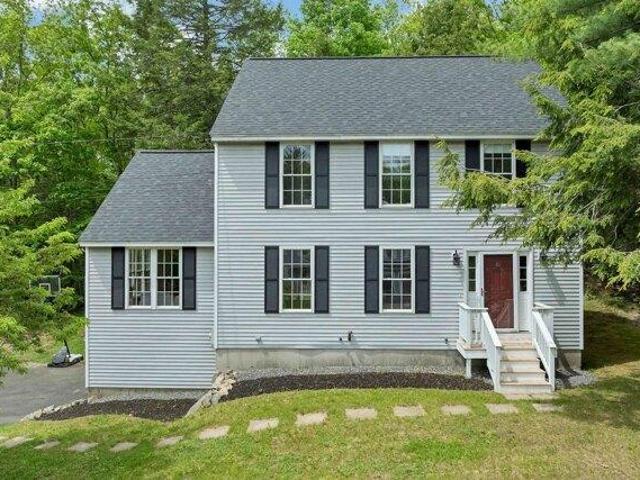 House for sale in New Hampshire