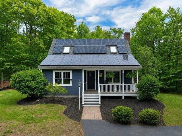 House for sale in Newmarket, Rockingham County