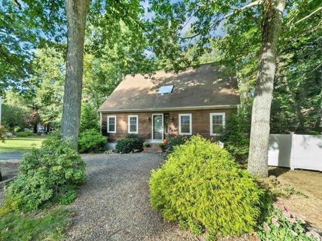 House for sale in Newmarket, Rockingham County