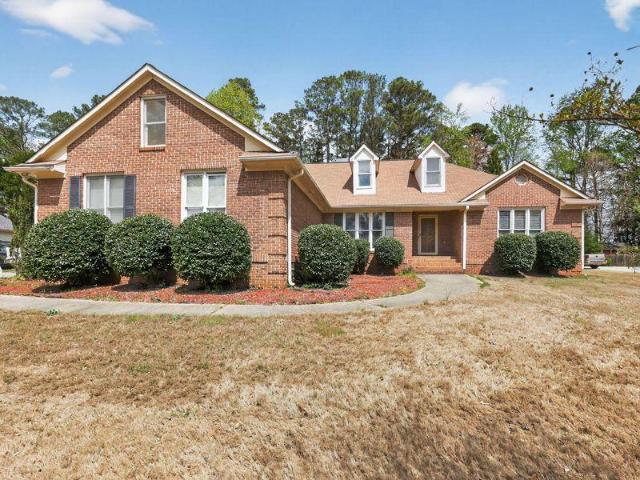 House for sale in Newnan, Georgia