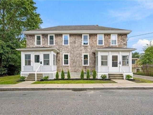 Condo for sale in Newport, Newport County