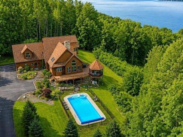 House for sale in Newport Town, Orleans County