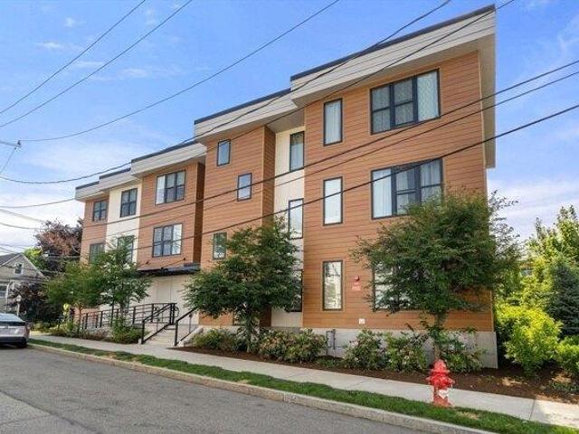 Condo for sale in Auburndale, Massachusetts