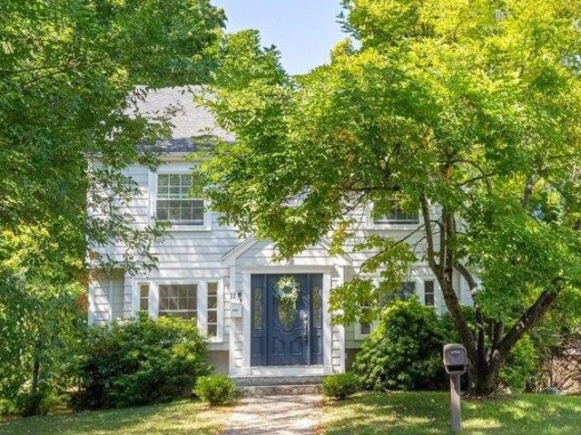 Condo for sale in Auburndale, Massachusetts