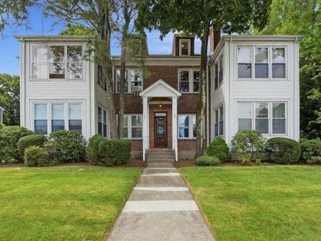 Condo for sale in Auburndale, Massachusetts