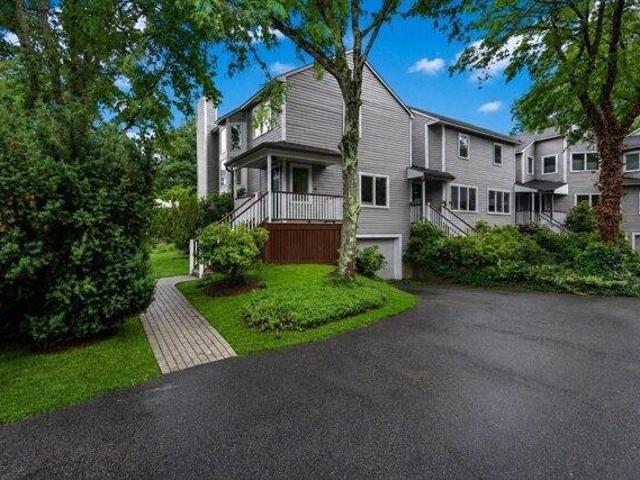 Condo for sale in Auburndale, Massachusetts