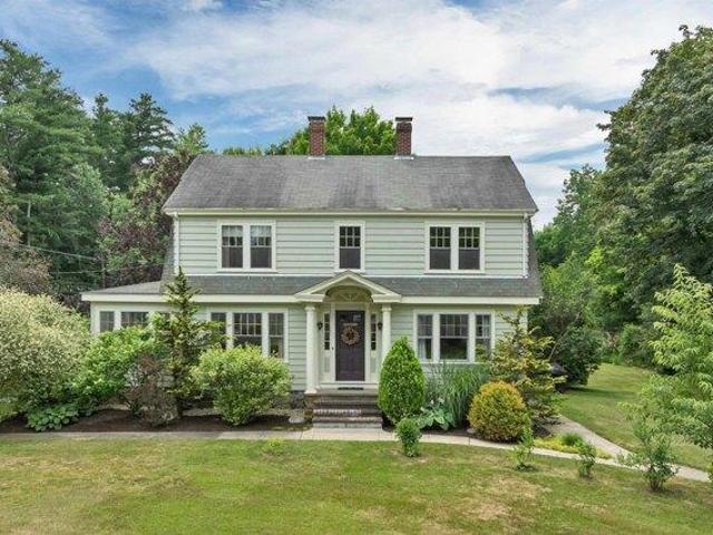 House for sale in New Hampshire