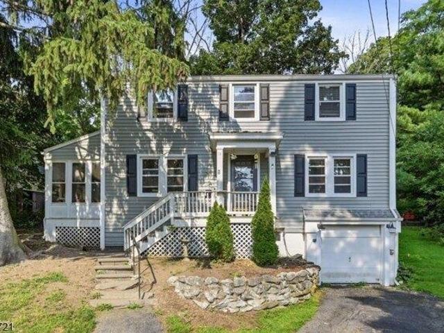 House for sale in Newton, New Jersey