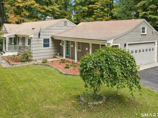House for sale in Hattertown, Newtown