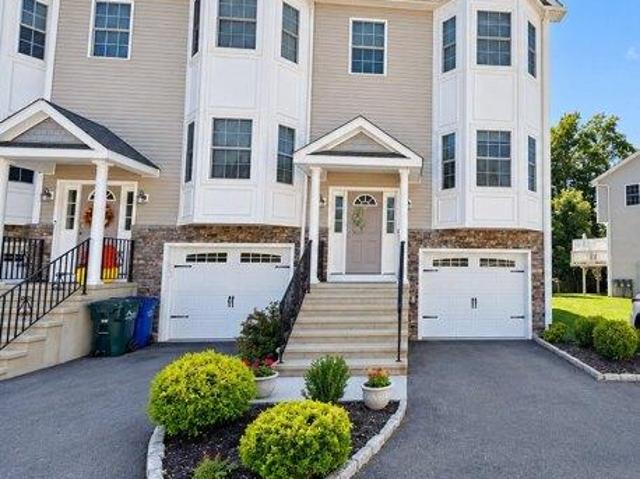 House for sale in Sandy Hook, Newtown