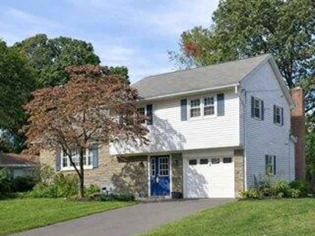 House for sale in Colonie, New York
