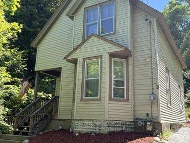 House for sale in Braytonville, North Adams